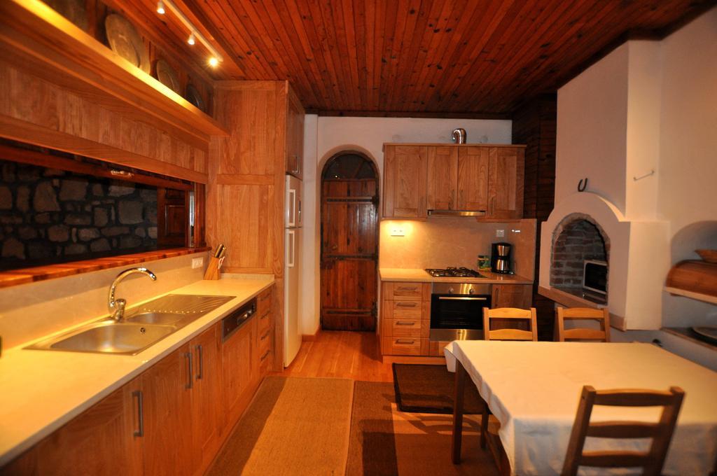 St John'S House Villa Selçuk Bagian luar foto