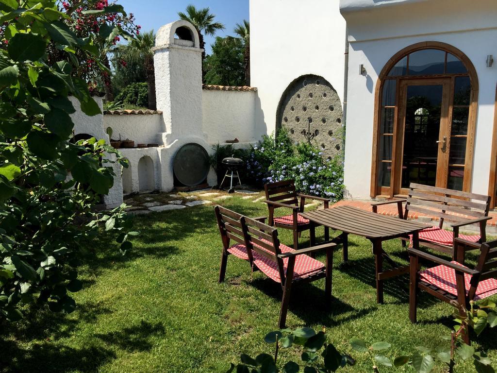 St John'S House Villa Selçuk Bagian luar foto
